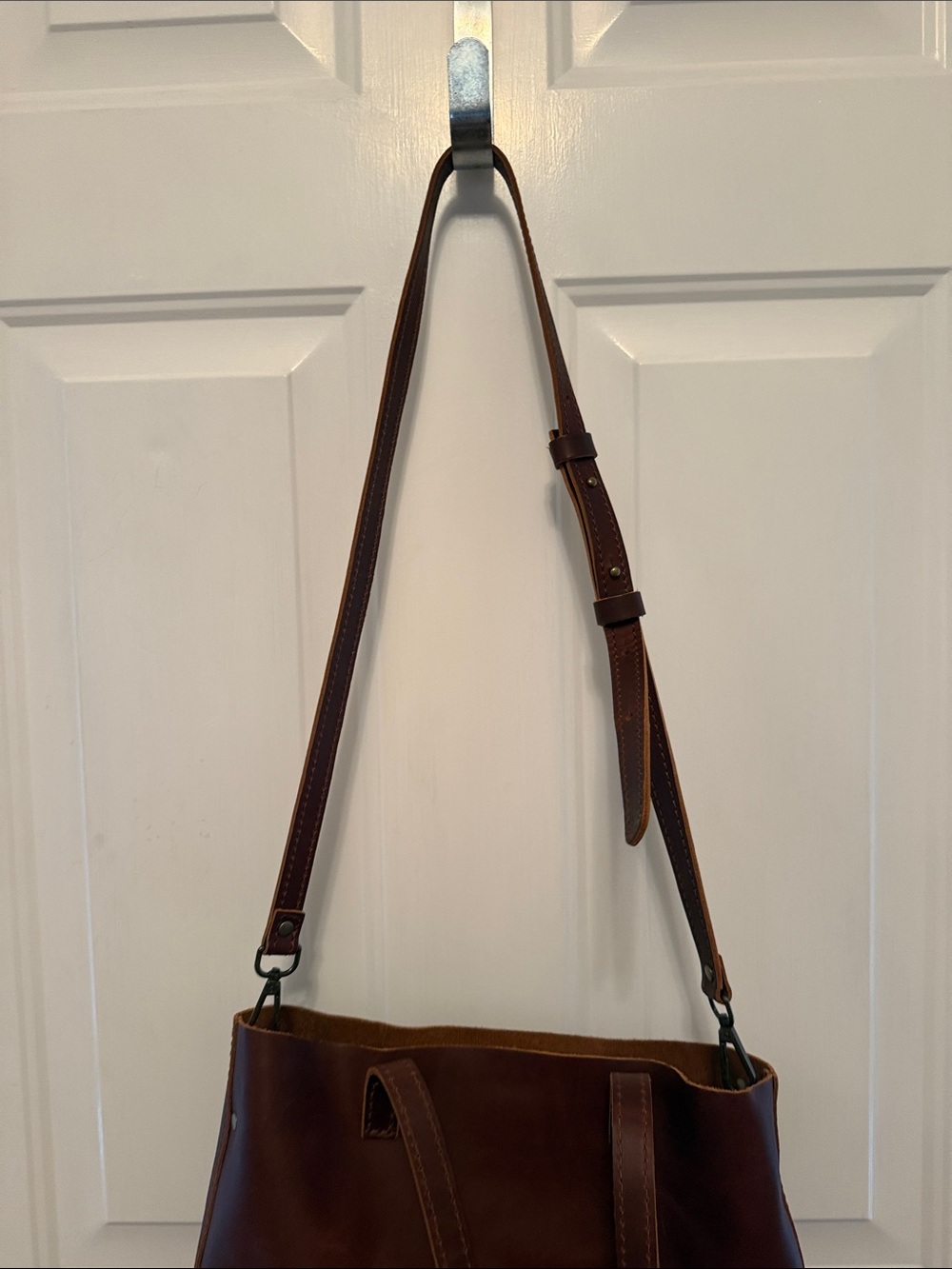 Portland Leather Goods Tote Bag in Dark Brown crossbody or use shoulder straps - Picture 8 of 14